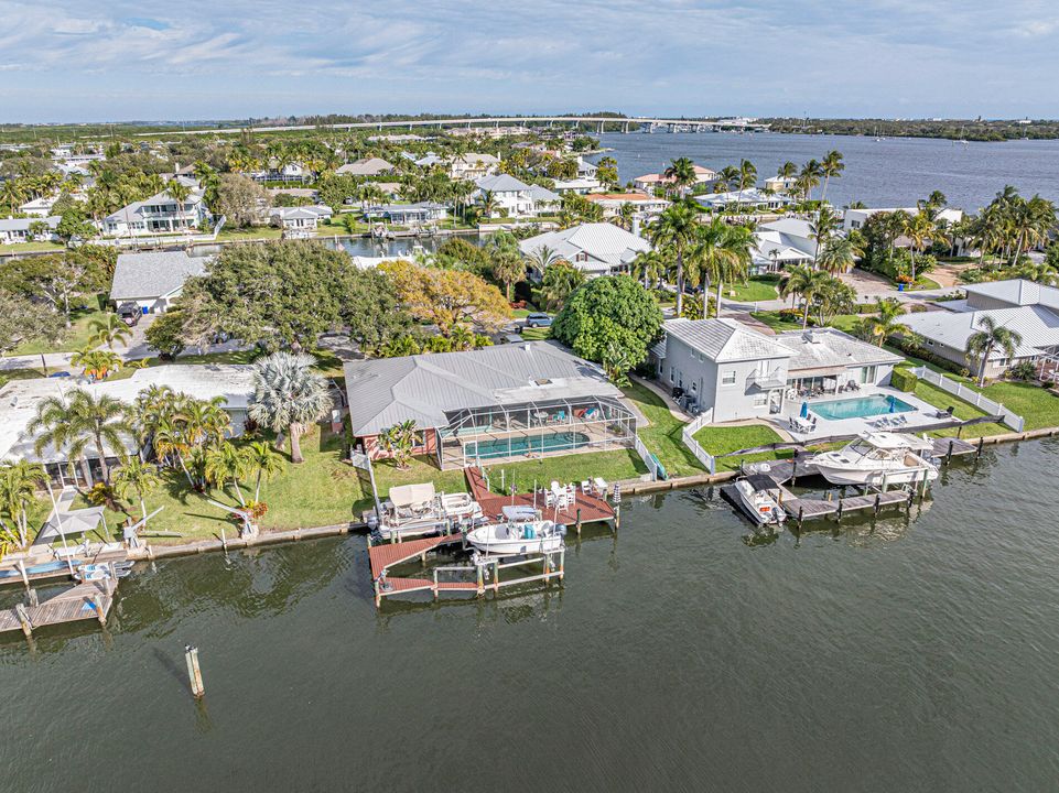 待售: $1,800,000 (3 贝兹, 2 浴室, 2258 平方英尺)