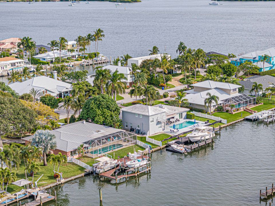 待售: $1,800,000 (3 贝兹, 2 浴室, 2258 平方英尺)