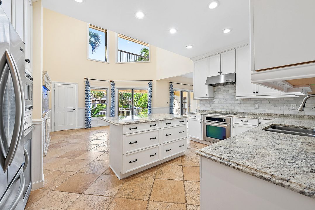 В аренду: $9,800 (4 спален, 2 ванн, 2544 Квадратных фут)