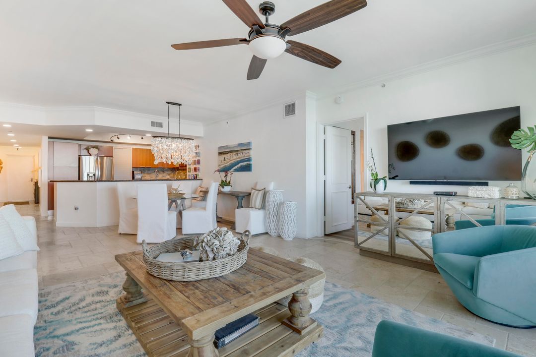 На продажу: $725,000 (3 спален, 3 ванн, 1710 Квадратных фут)