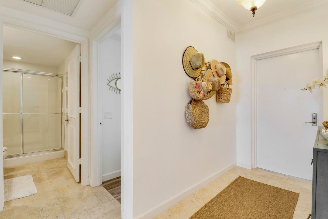 На продажу: $725,000 (3 спален, 3 ванн, 1710 Квадратных фут)