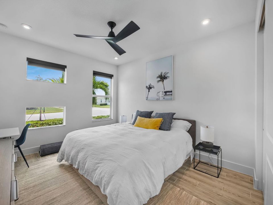 En Venta: $465,000 (3 camas, 2 baños, 2354 Pies cuadrados)