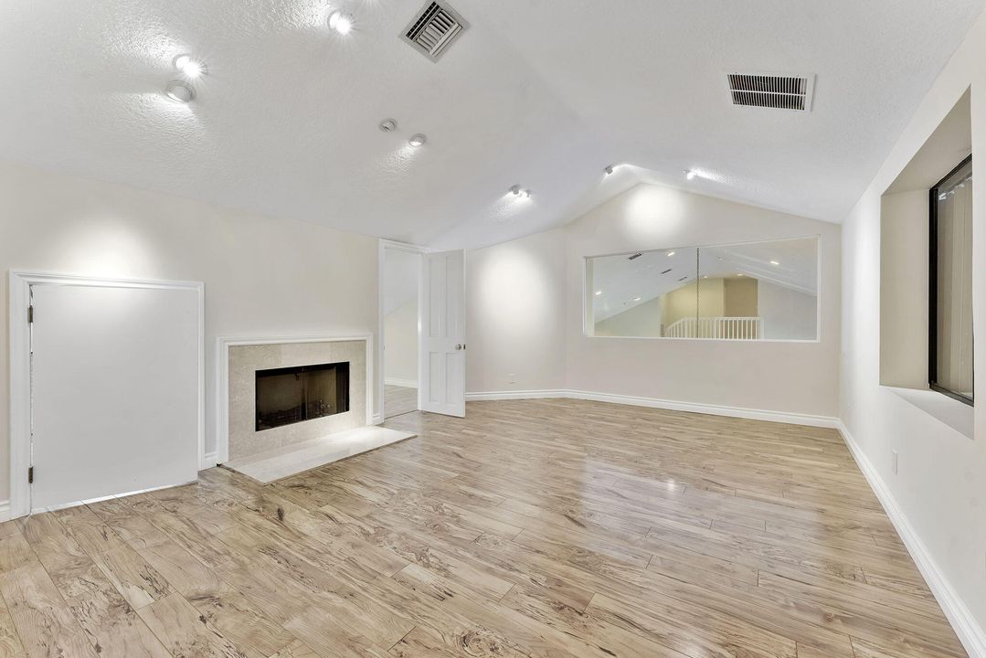 待售: $2,650,000 (5 贝兹, 4 浴室, 5734 平方英尺)