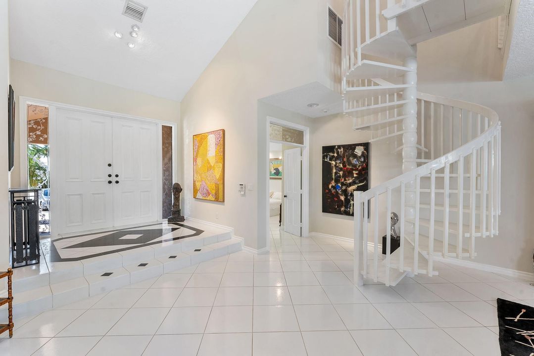 待售: $2,650,000 (5 贝兹, 4 浴室, 5734 平方英尺)