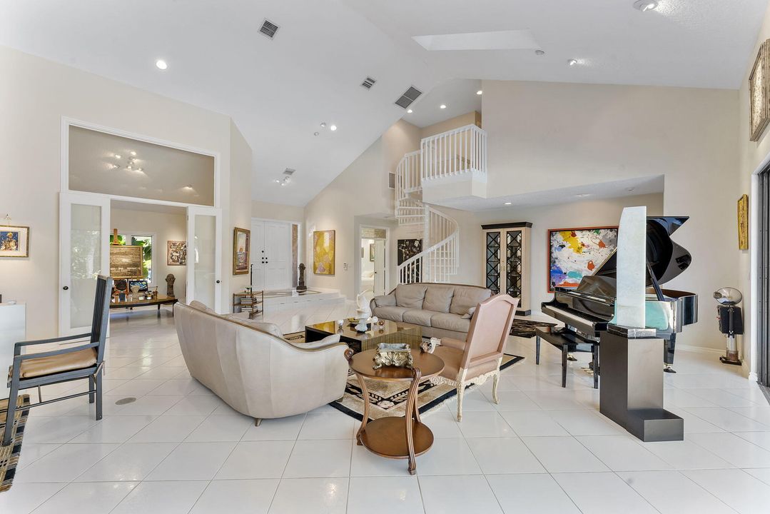 待售: $2,650,000 (5 贝兹, 4 浴室, 5734 平方英尺)