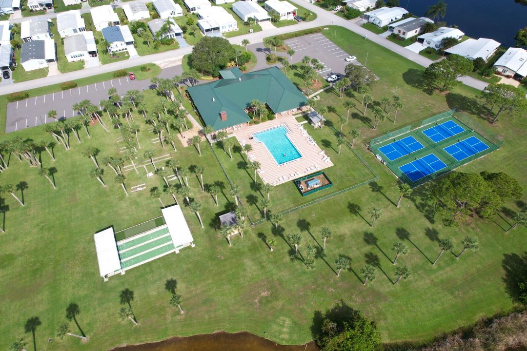 待售: $209,900 (2 贝兹, 2 浴室, 1182 平方英尺)