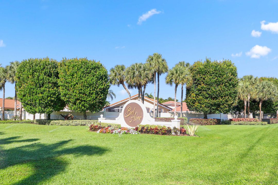 En Venta: $615,000 (3 camas, 2 baños, 2035 Pies cuadrados)