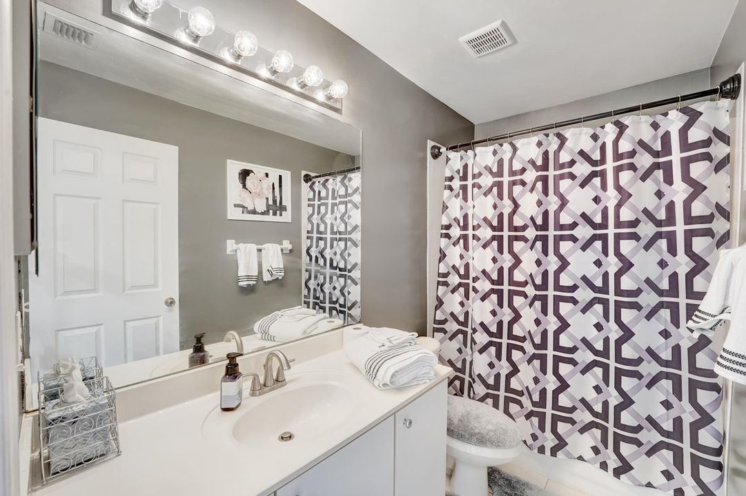 En Venta: $539,000 (3 camas, 2 baños, 2224 Pies cuadrados)