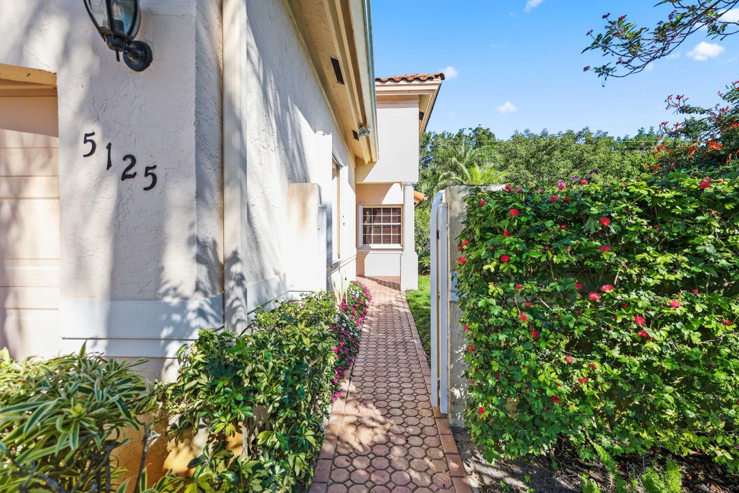 En Venta: $615,000 (3 camas, 2 baños, 2035 Pies cuadrados)