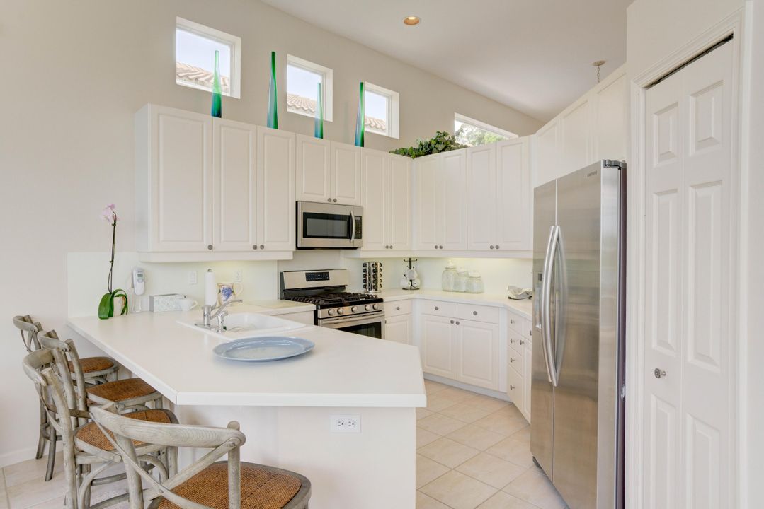 For Rent: $15,000 (3 beds, 2 baths, 1878 Square Feet)