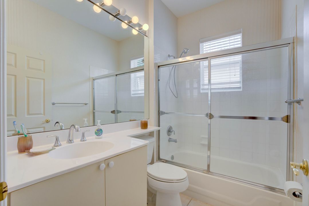 For Rent: $15,000 (3 beds, 2 baths, 1878 Square Feet)