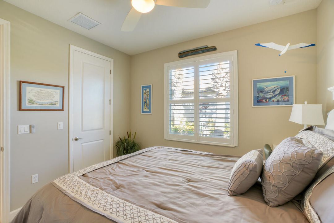 На продажу: $799,900 (3 спален, 2 ванн, 2254 Квадратных фут)