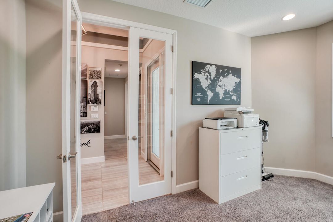 На продажу: $799,900 (3 спален, 2 ванн, 2254 Квадратных фут)