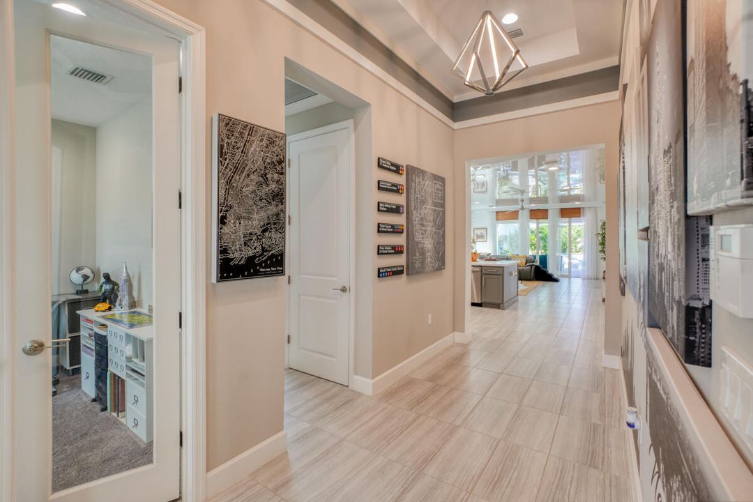 На продажу: $799,900 (3 спален, 2 ванн, 2254 Квадратных фут)