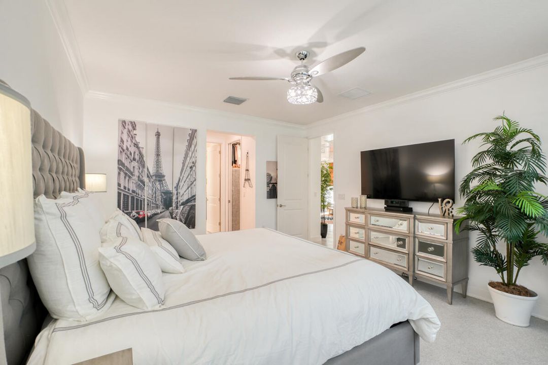 На продажу: $799,900 (3 спален, 2 ванн, 2254 Квадратных фут)