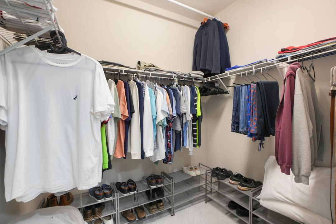 На продажу: $799,900 (3 спален, 2 ванн, 2254 Квадратных фут)