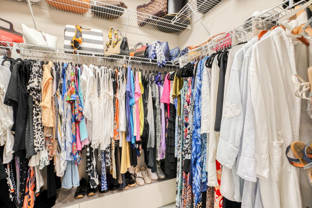 На продажу: $799,900 (3 спален, 2 ванн, 2254 Квадратных фут)