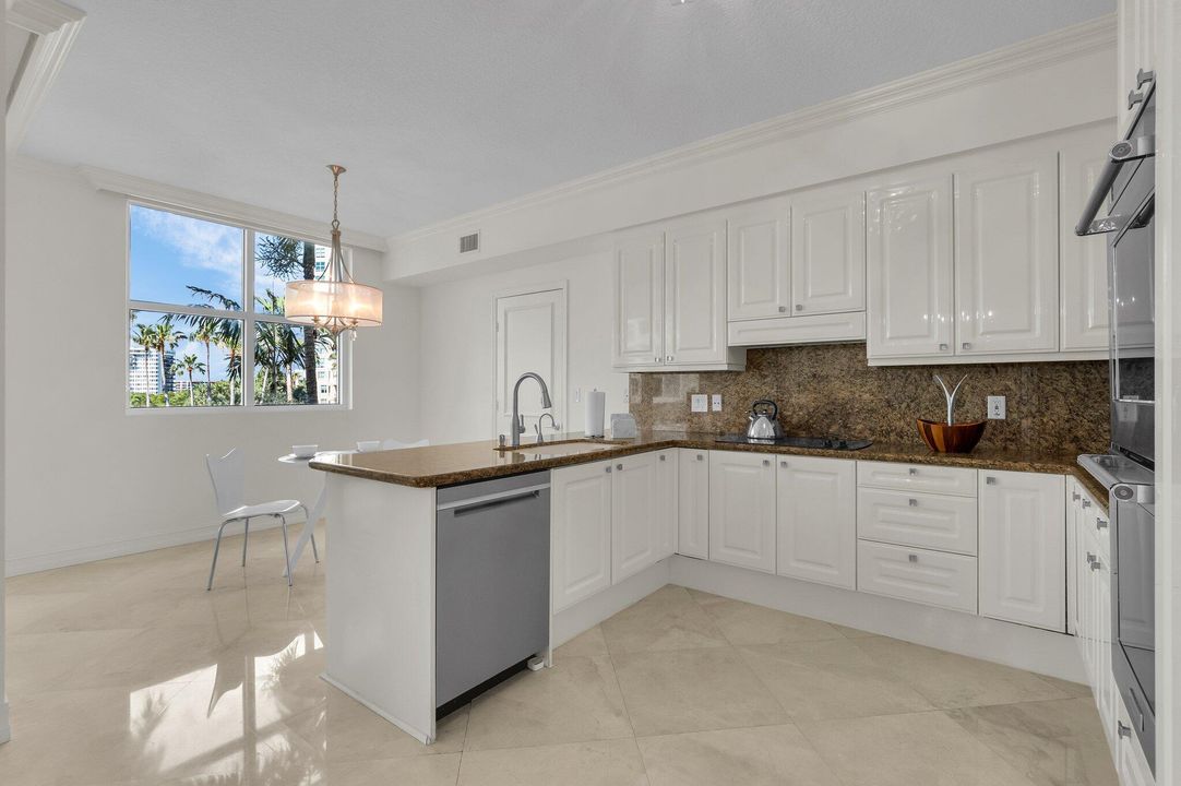 For Rent: $8,500 (2 beds, 2 baths, 2231 Square Feet)