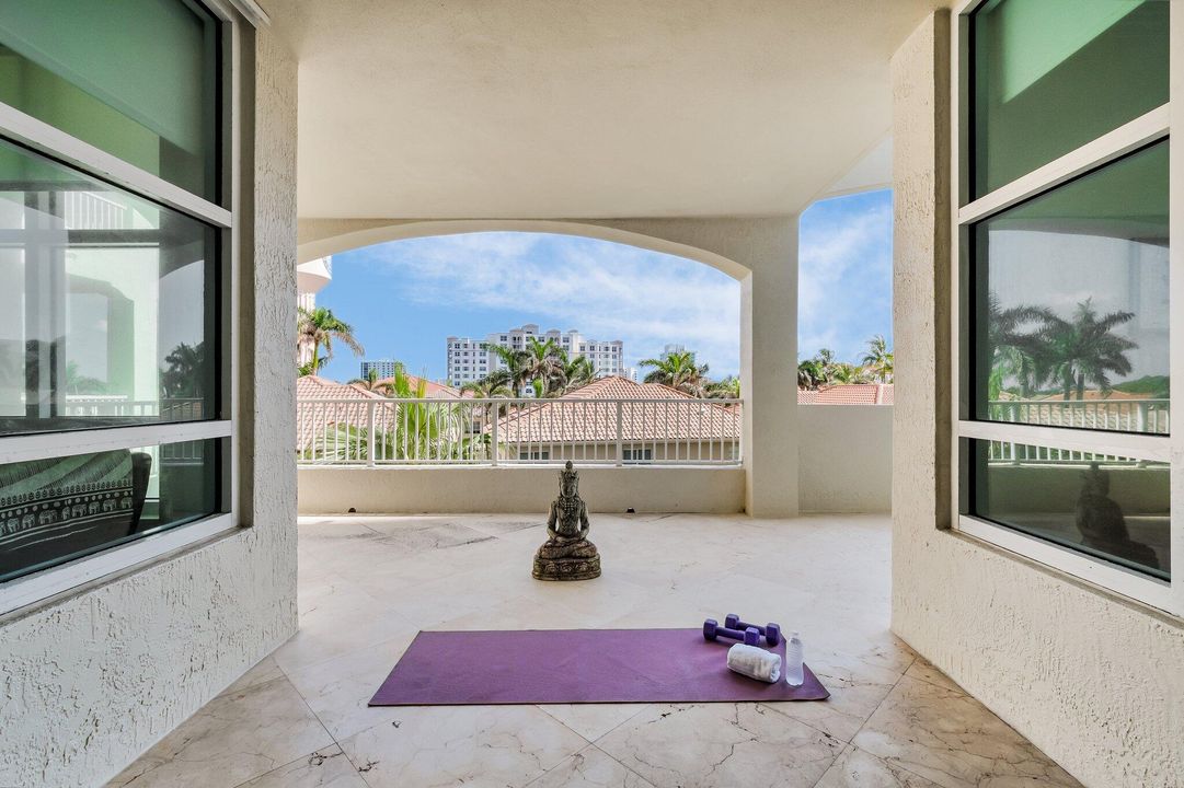 For Rent: $8,500 (2 beds, 2 baths, 2231 Square Feet)