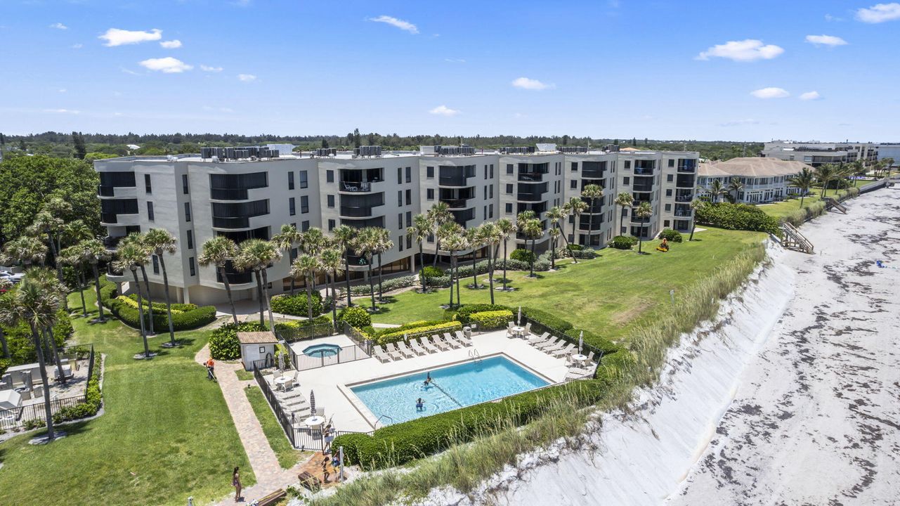 待售: $995,000 (2 贝兹, 2 浴室, 1400 平方英尺)