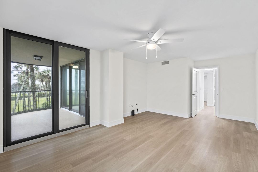 待售: $995,000 (2 贝兹, 2 浴室, 1400 平方英尺)