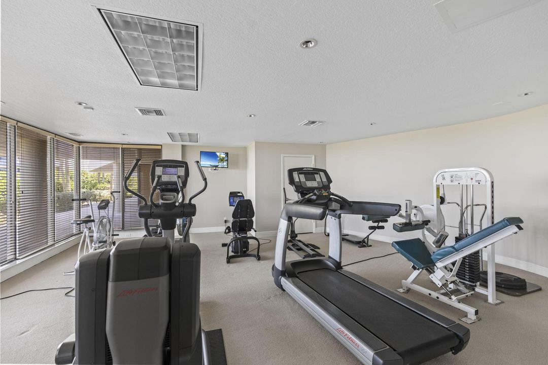 待售: $995,000 (2 贝兹, 2 浴室, 1400 平方英尺)