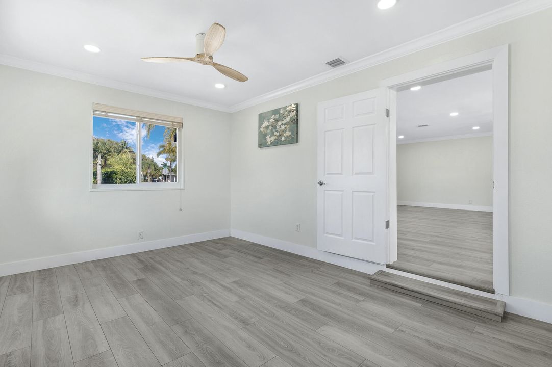 For Sale: $800,000 (3 beds, 2 baths, 1603 Square Feet)