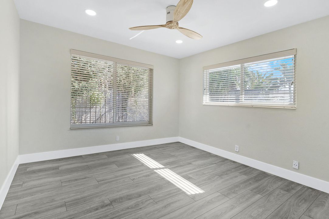 For Sale: $800,000 (3 beds, 2 baths, 1603 Square Feet)