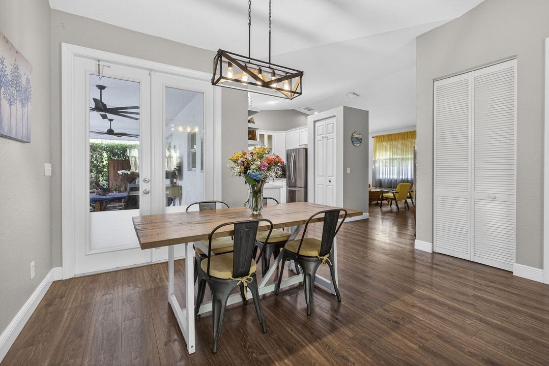 На продажу: $700,000 (3 спален, 2 ванн, 1726 Квадратных фут)