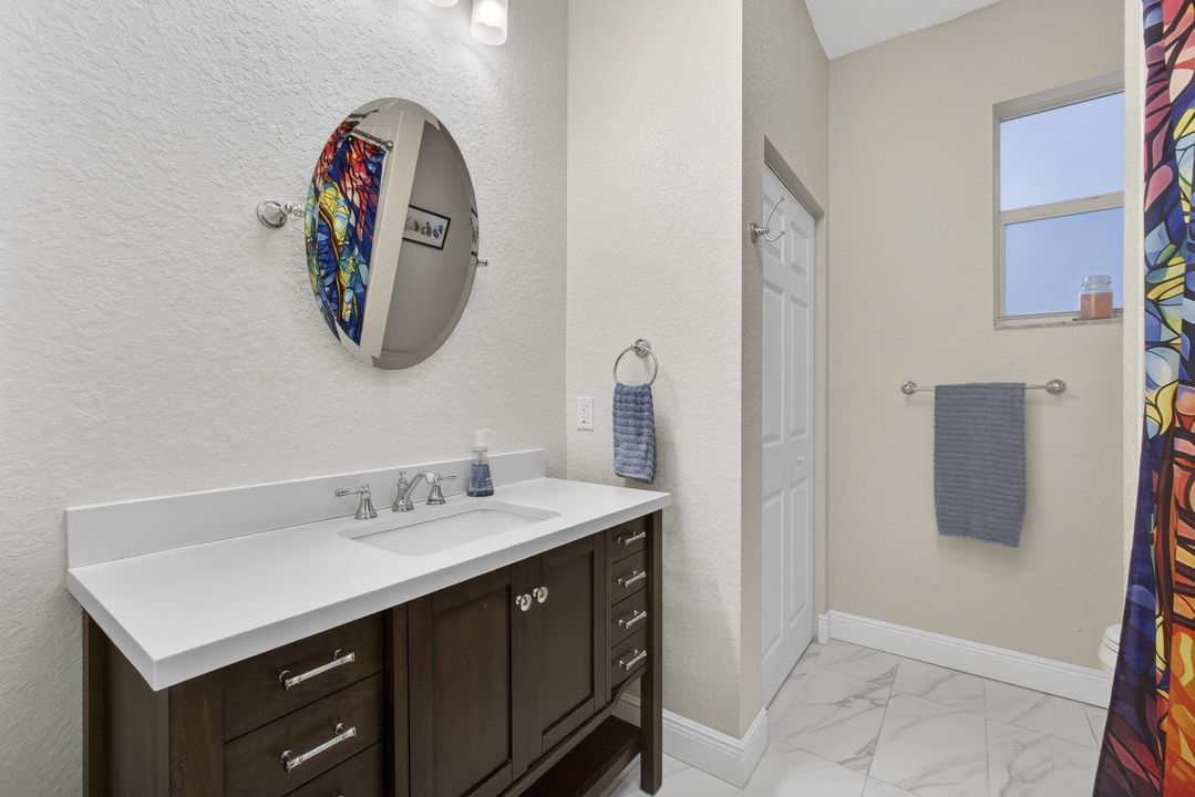 На продажу: $700,000 (3 спален, 2 ванн, 1726 Квадратных фут)