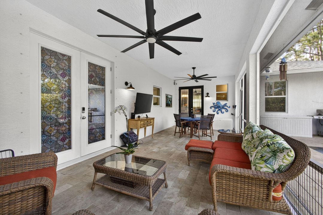 На продажу: $700,000 (3 спален, 2 ванн, 1726 Квадратных фут)