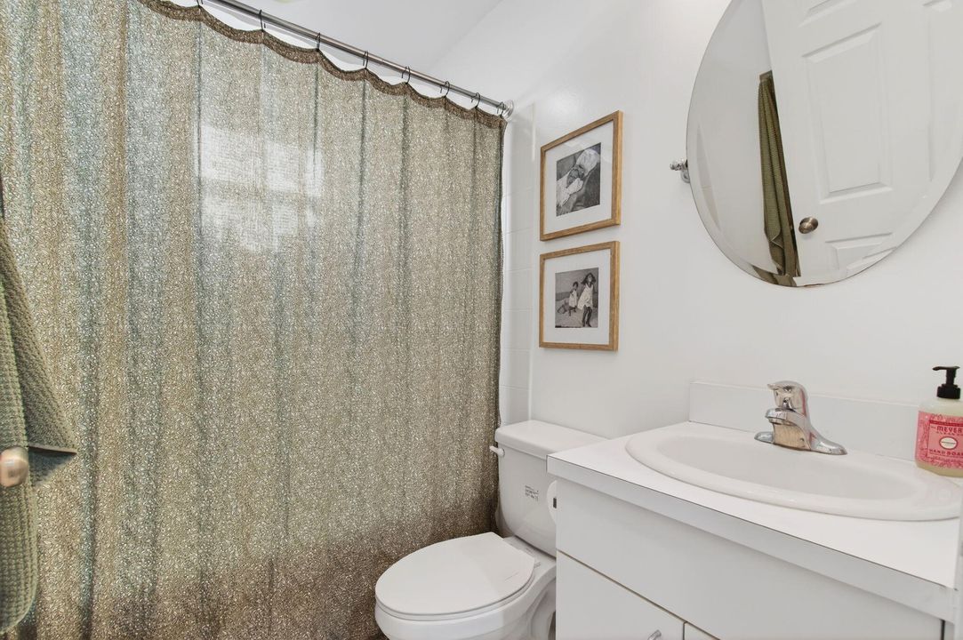 待售: $389,900 (3 贝兹, 2 浴室, 1095 平方英尺)