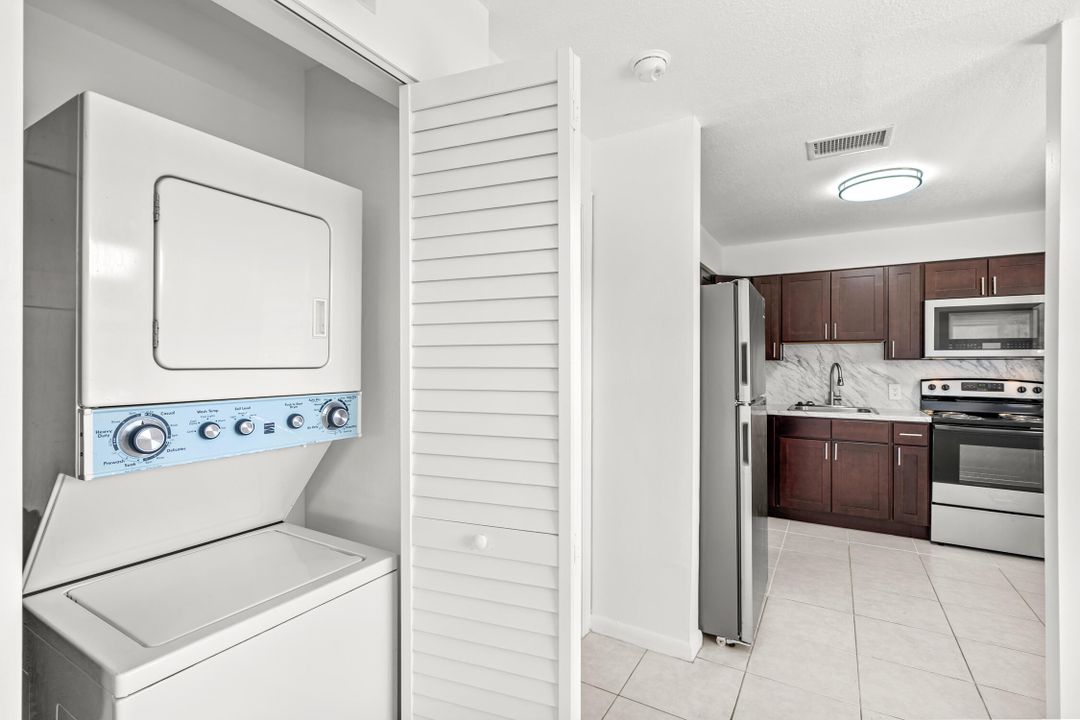 出租: $2,995 (3 贝兹, 2 浴室, 1150 平方英尺)