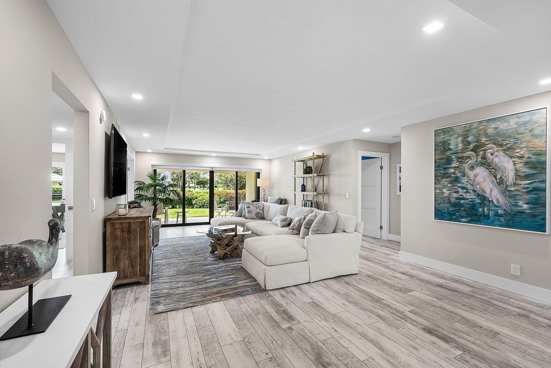 For Sale: $649,000 (3 beds, 2 baths, 1840 Square Feet)