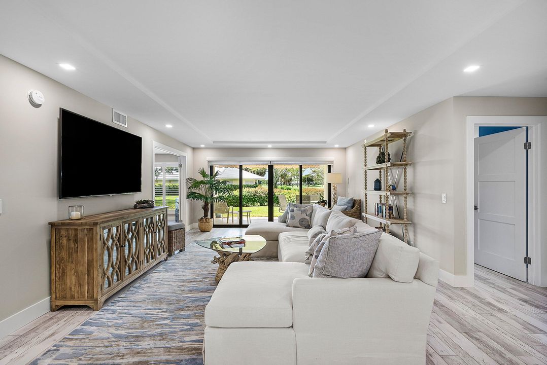 For Sale: $649,000 (3 beds, 2 baths, 1840 Square Feet)