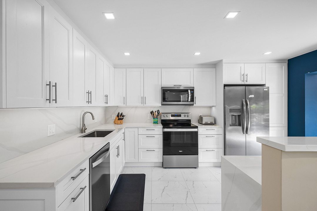 For Sale: $649,000 (3 beds, 2 baths, 1840 Square Feet)