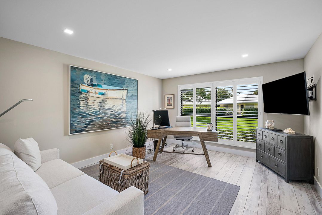 For Sale: $649,000 (3 beds, 2 baths, 1840 Square Feet)