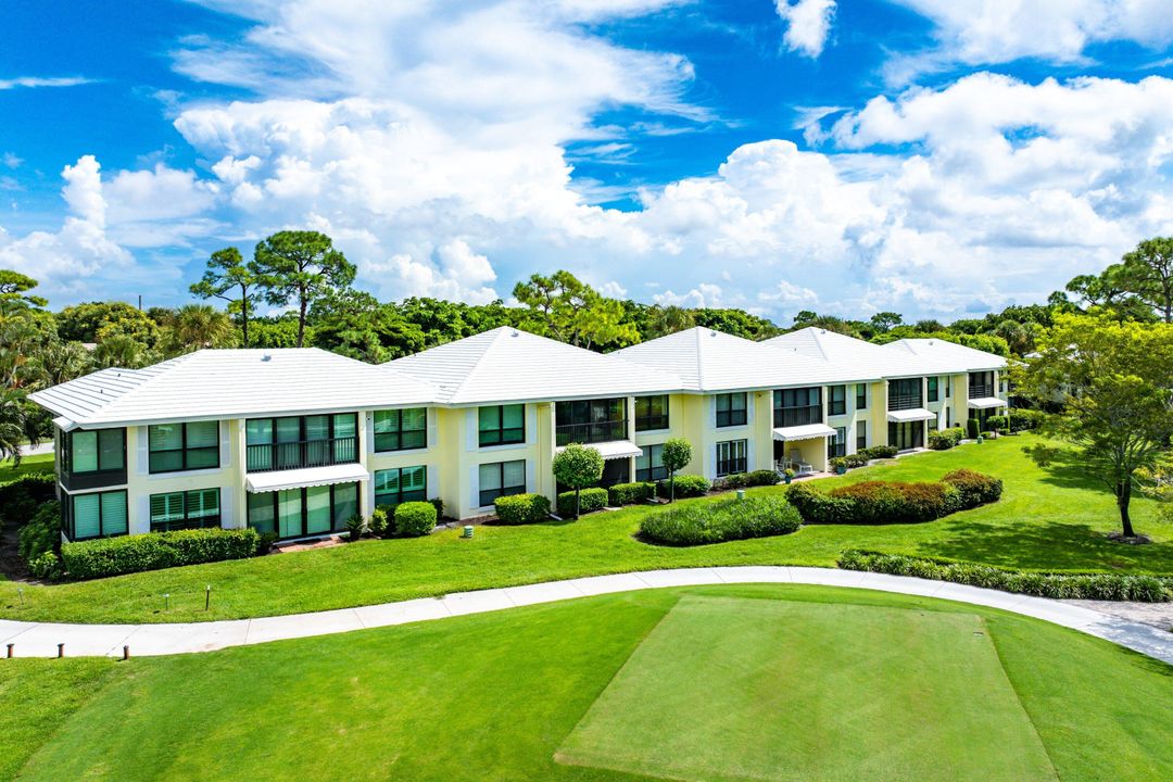 For Sale: $649,000 (3 beds, 2 baths, 1840 Square Feet)