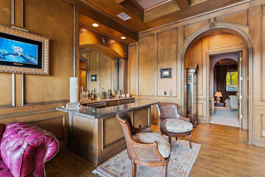 待售: $6,495,000 (5 贝兹, 5 浴室, 8758 平方英尺)