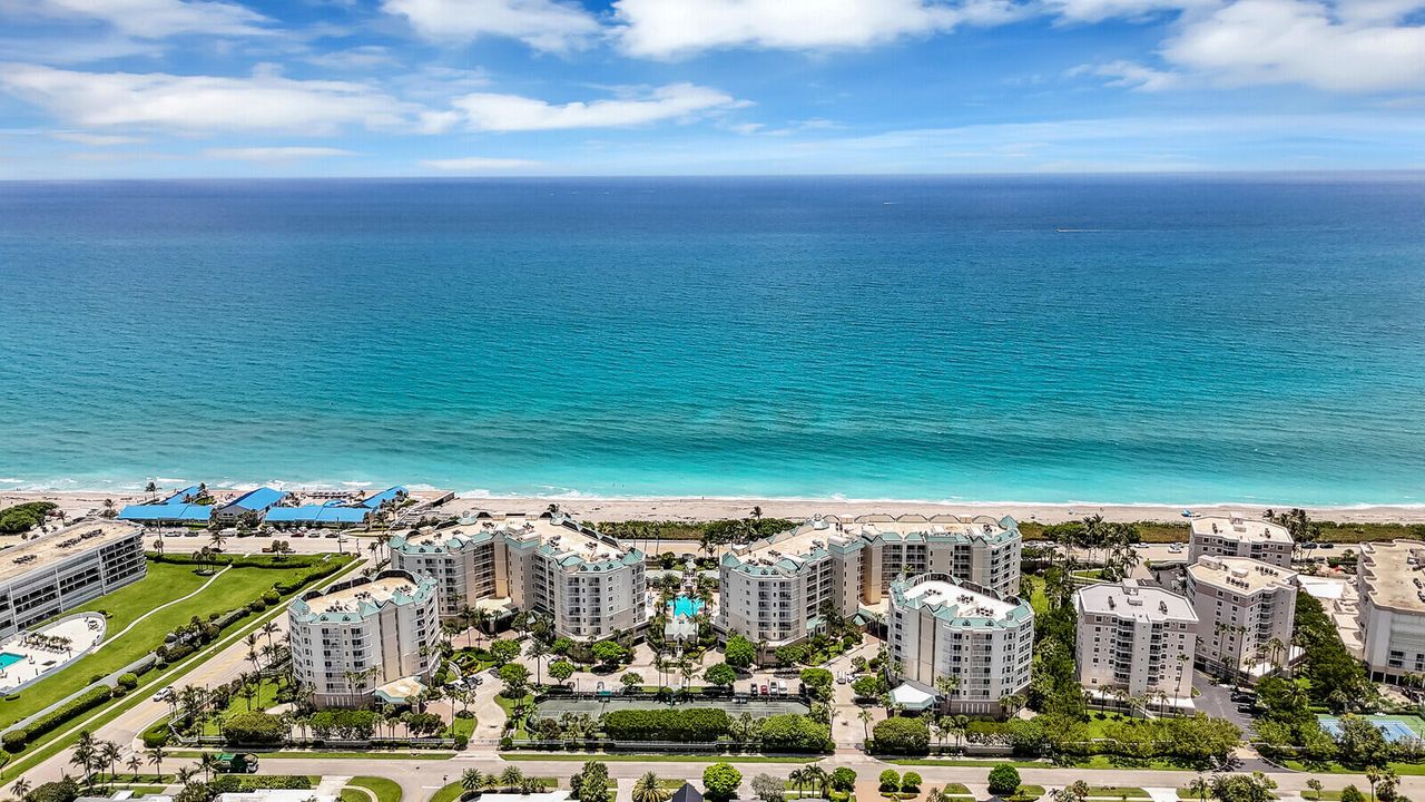 En Venta: $1,500,000 (2 camas, 2 baños, 2410 Pies cuadrados)