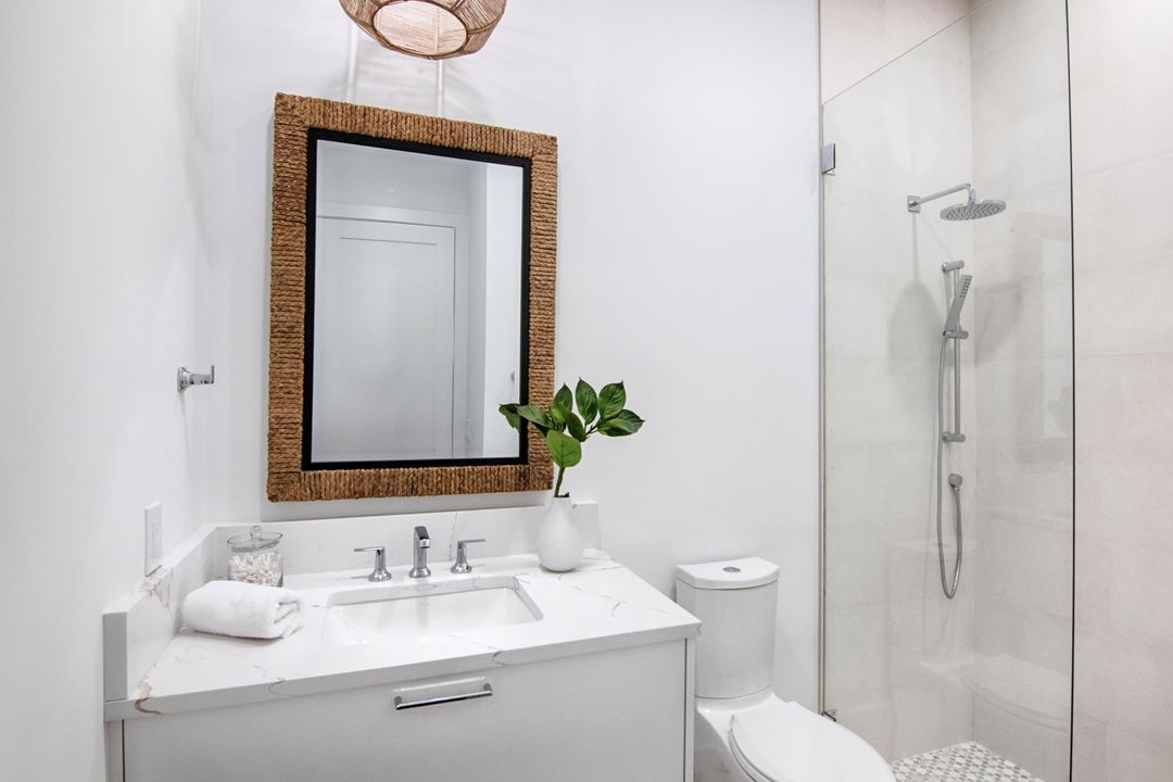 En Venta: $2,850,000 (3 camas, 3 baños, 2411 Pies cuadrados)