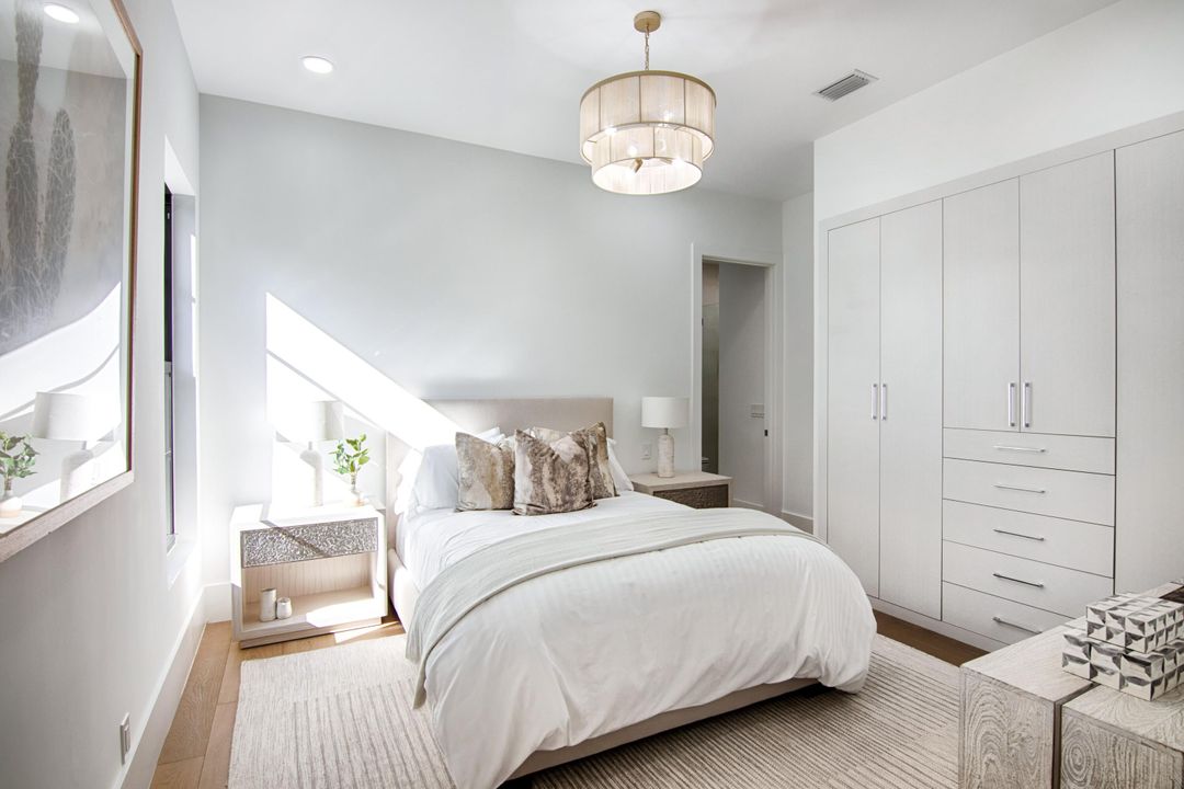 En Venta: $2,850,000 (3 camas, 3 baños, 2411 Pies cuadrados)