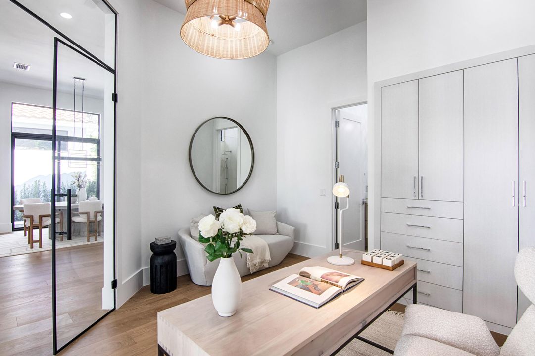 En Venta: $2,850,000 (3 camas, 3 baños, 2411 Pies cuadrados)