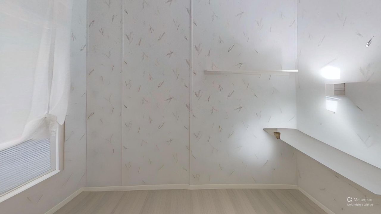 For Sale: $489,000 (2 beds, 1 baths, 912 Square Feet)