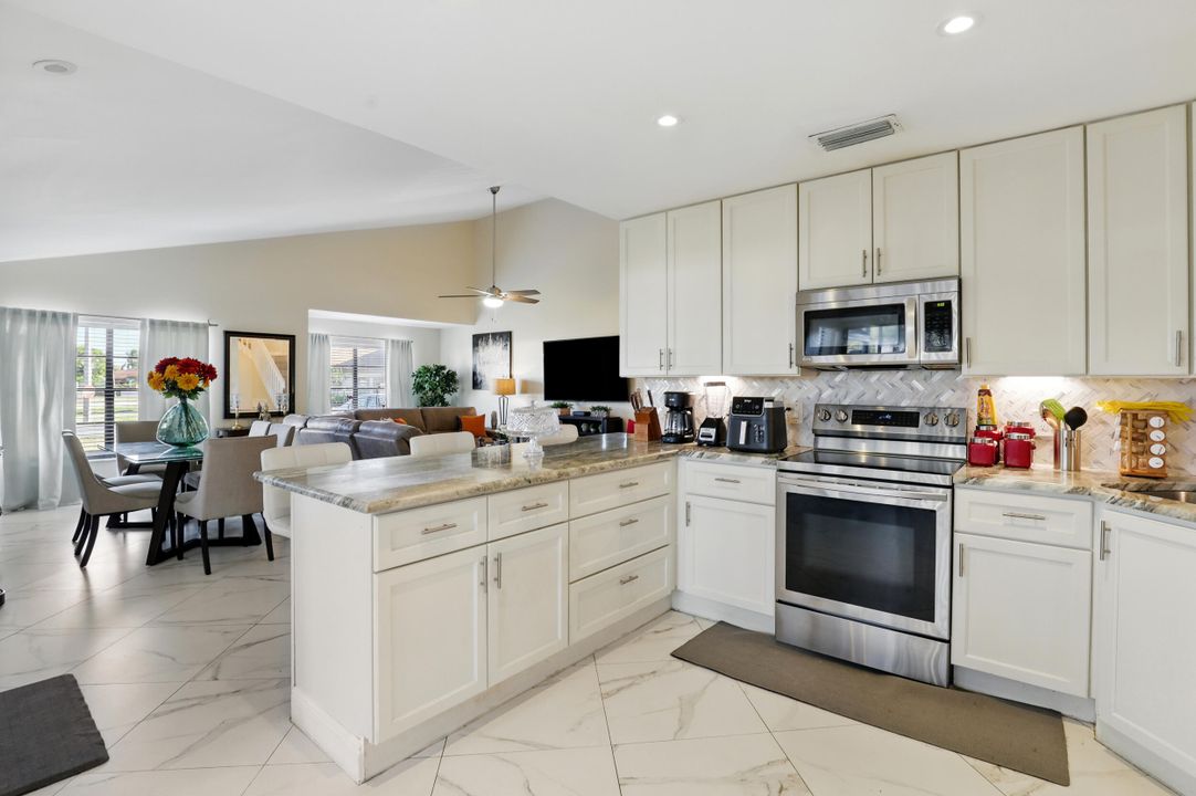 En Venta: $360,000 (3 camas, 2 baños, 1683 Pies cuadrados)