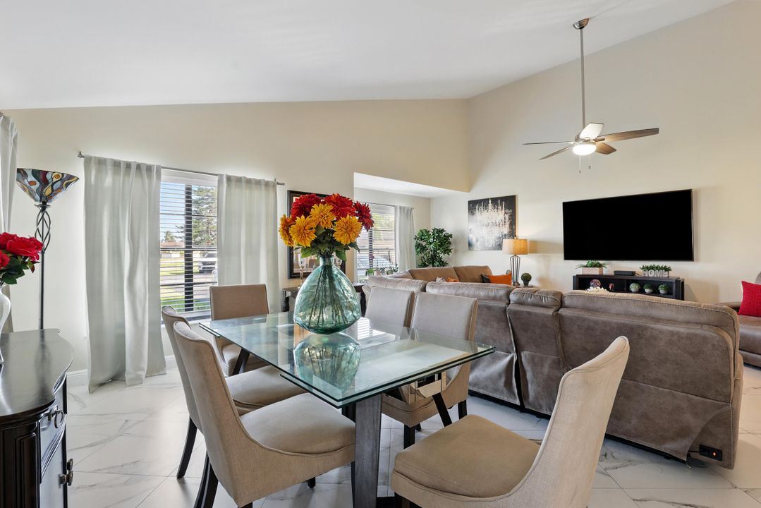 En Venta: $360,000 (3 camas, 2 baños, 1683 Pies cuadrados)