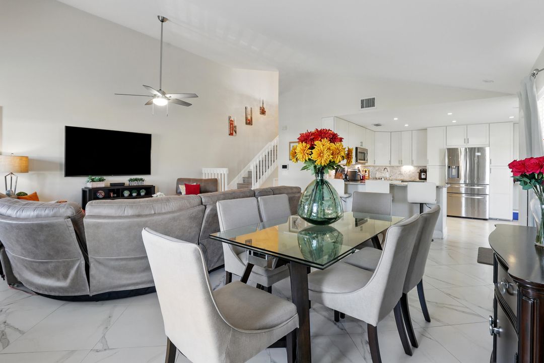 En Venta: $360,000 (3 camas, 2 baños, 1683 Pies cuadrados)