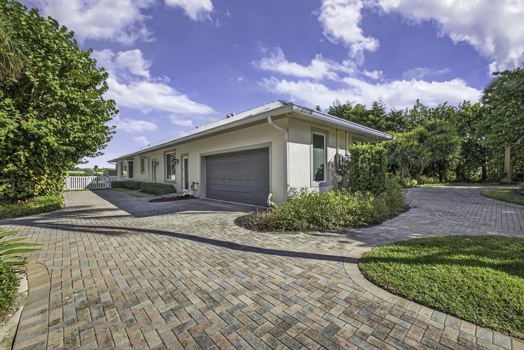 For Sale: $8,300,000 (4 beds, 5 baths, 3434 Square Feet)