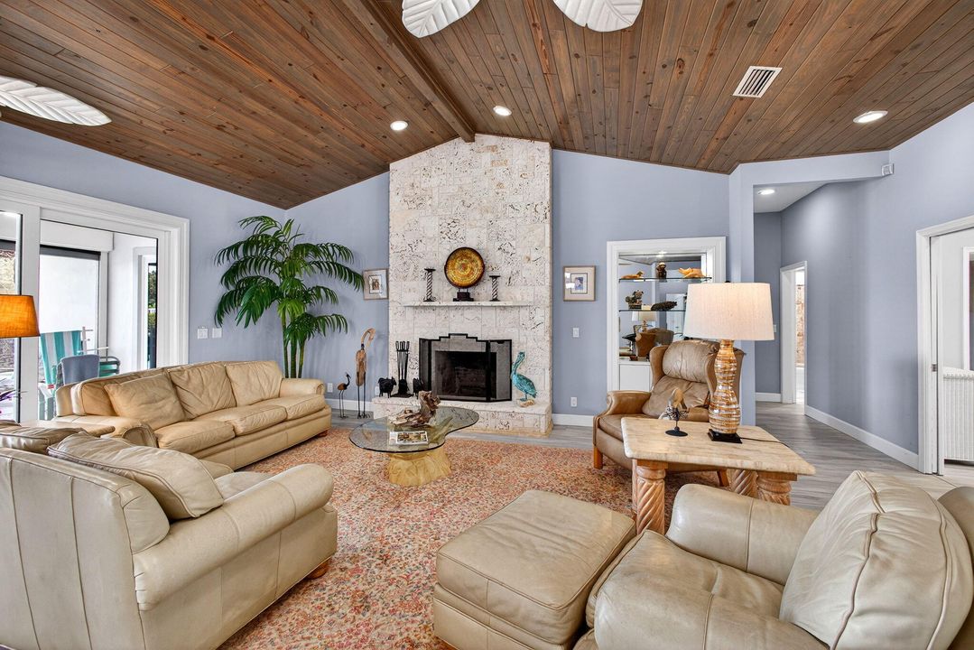 For Sale: $8,300,000 (4 beds, 5 baths, 3434 Square Feet)