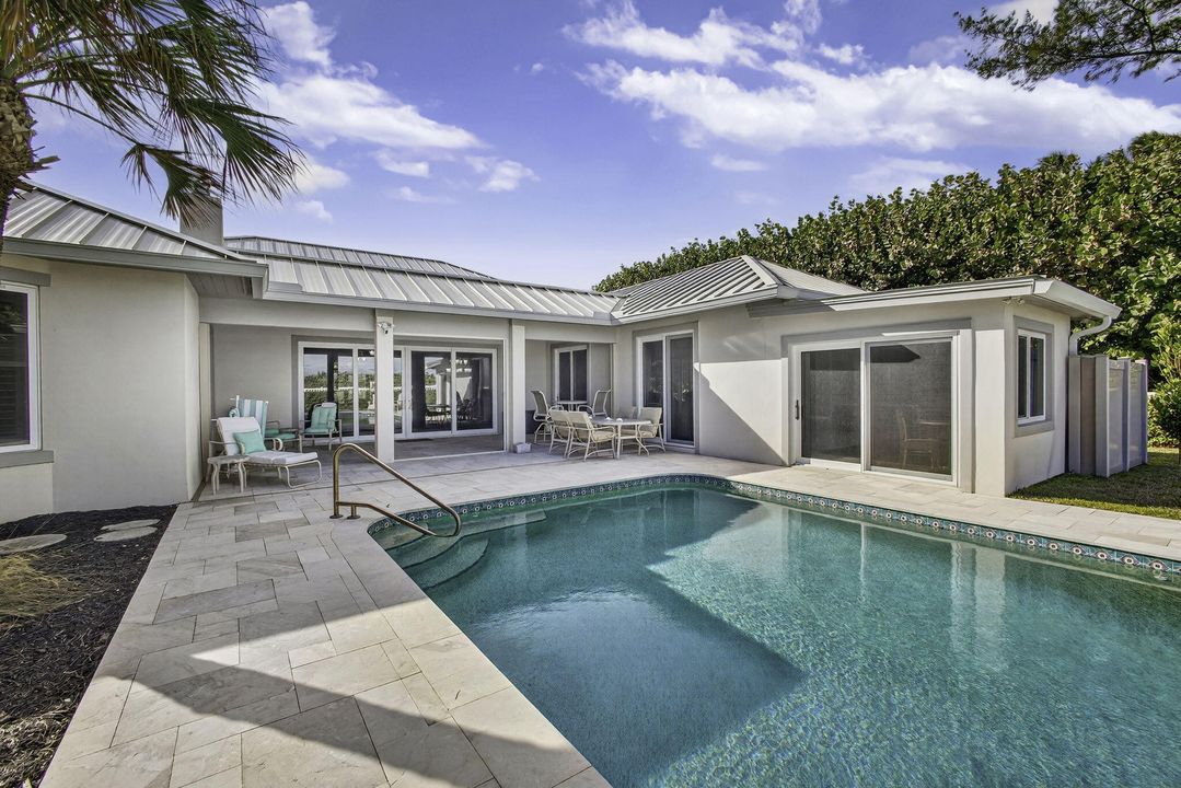 For Sale: $8,300,000 (4 beds, 5 baths, 3434 Square Feet)